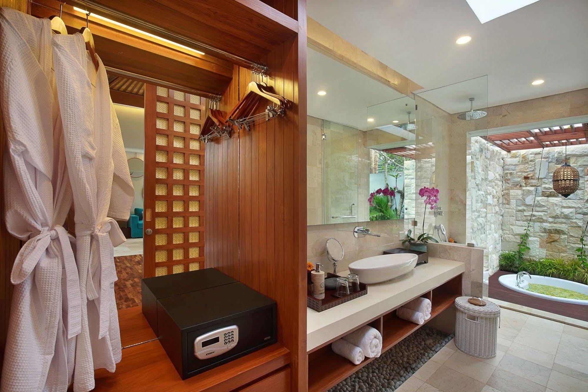 Aksari Villa Seminyak Dış mekan fotoğraf